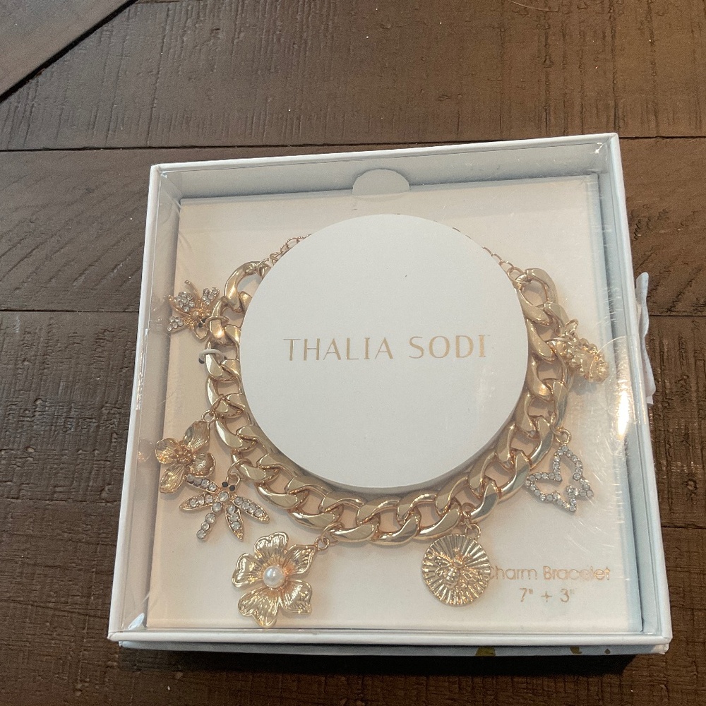Charm bracelet